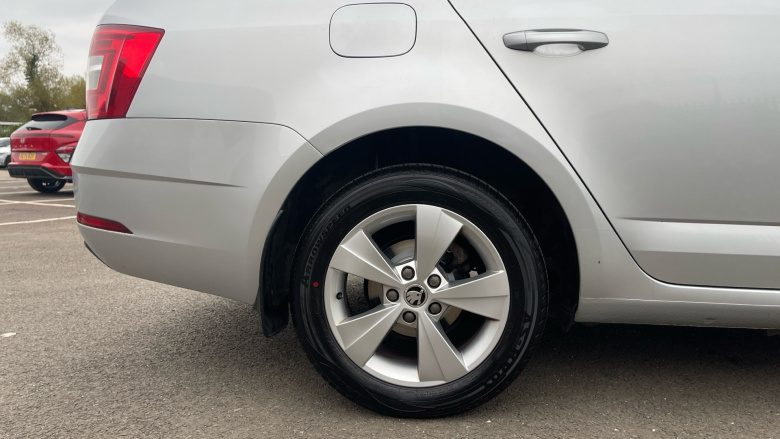 Skoda Octavia 1.6 TDI SE Technology 5dr Diesel Estate